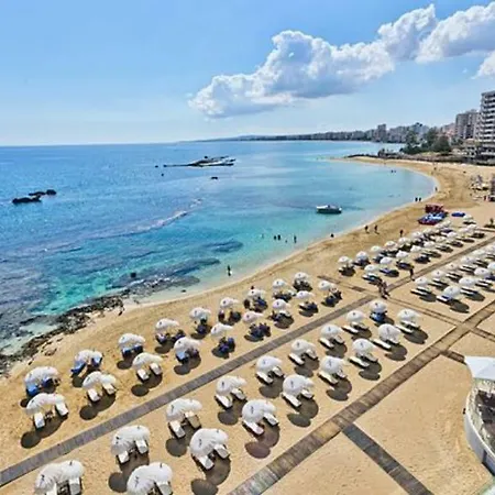 Perfect Location In The Old Town *